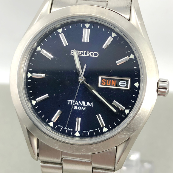 Seiko Other - Vintage Seiko Titanium Day Watch MidnightBlue Dial